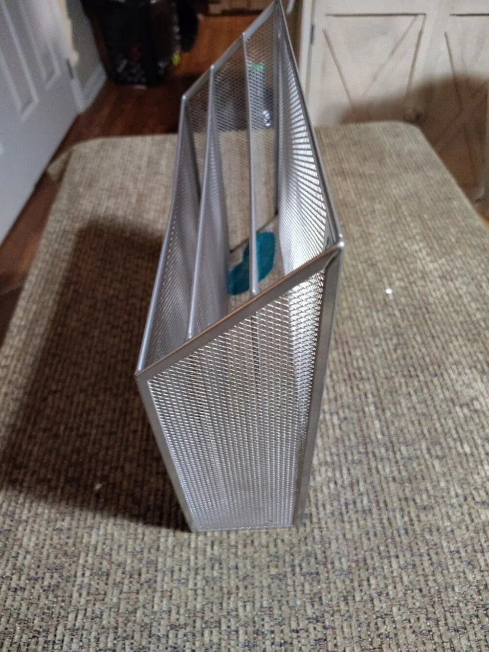 3-Tier Metal Mesh File Holder, Desktop File Box, Magazine & Document Organizer